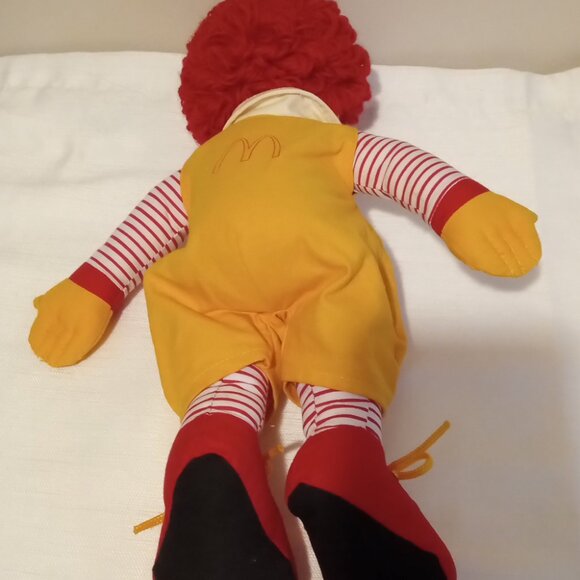 Ronald McDonald Doll - Picture 11 of 11